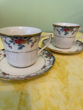 Noritake  vintage rose . White Porcelain Teacup and Saucer Set with Floral Trim